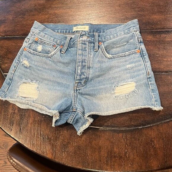 Madewell Relaxed Denim Shorts in Homecrest Wash: Ripped Edition, Size 25 - Picture 5 of 12